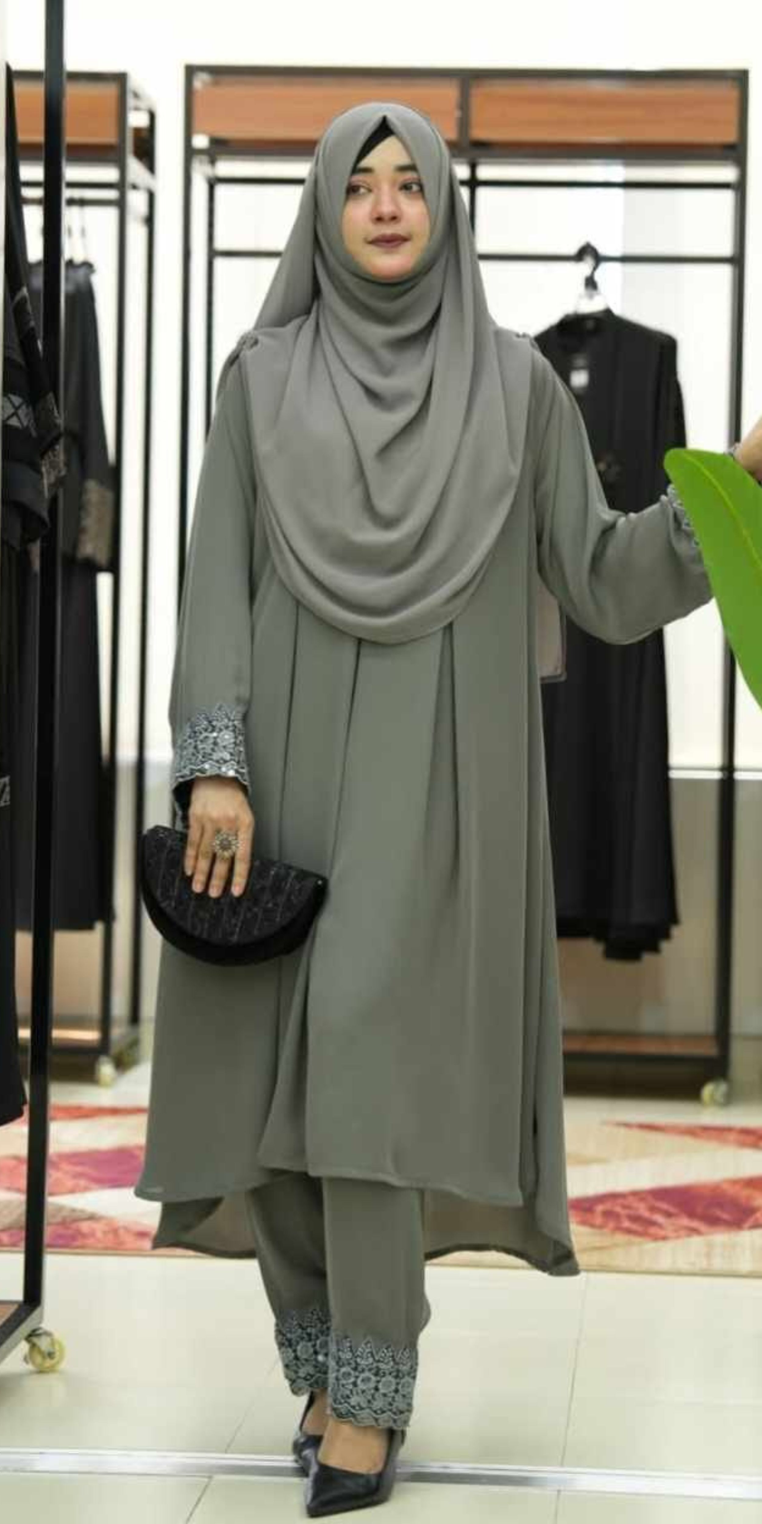 💕𝐊𝐎𝐓𝐈 𝐀𝐛𝐚𝐲𝐚💕 কুর্তি+প্লাজু+হিজাব - Olive Grey