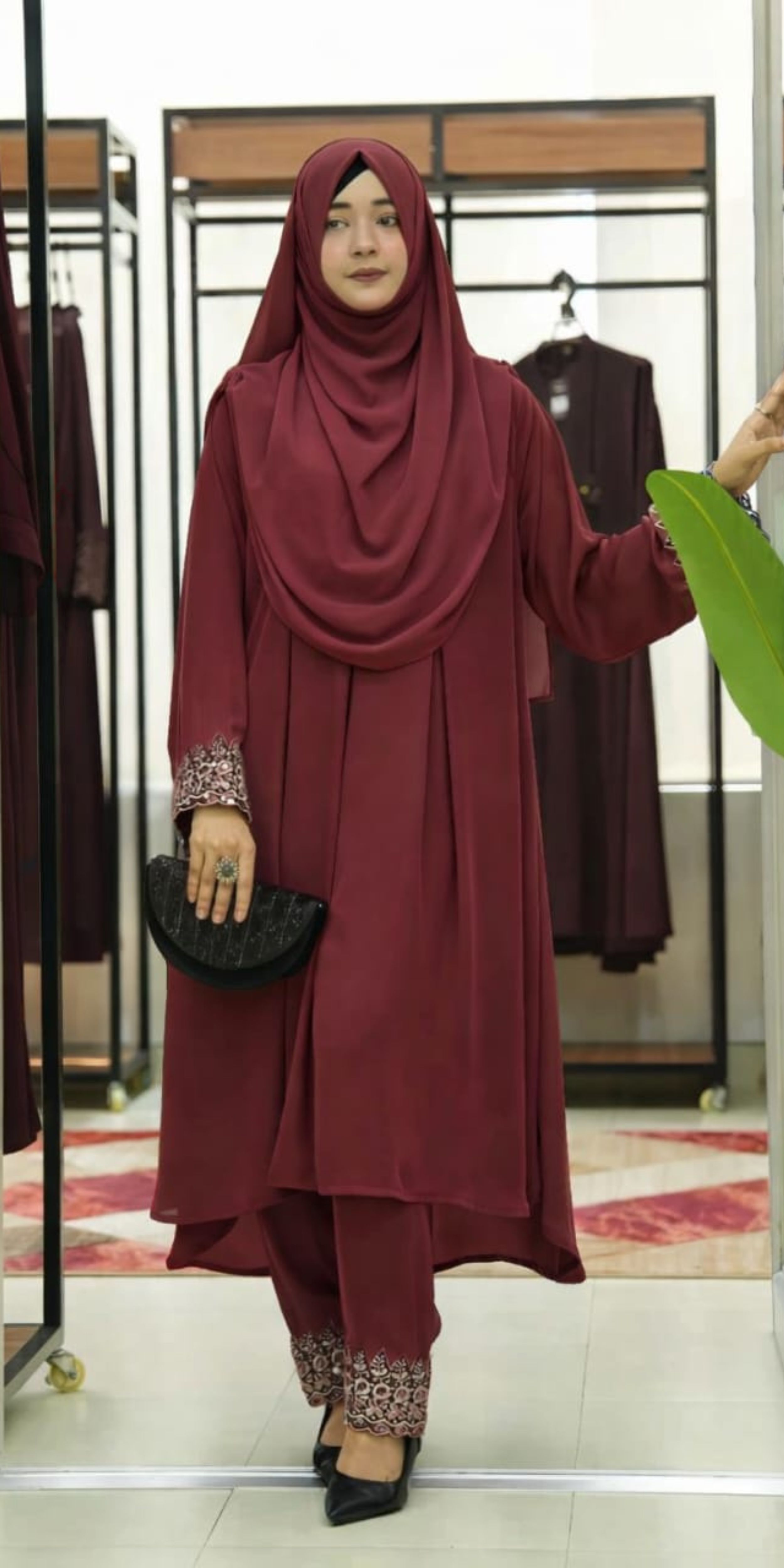 💕𝐊𝐎𝐓𝐈 𝐀𝐛𝐚𝐲𝐚💕 কুর্তি+প্লাজু  - Maroon